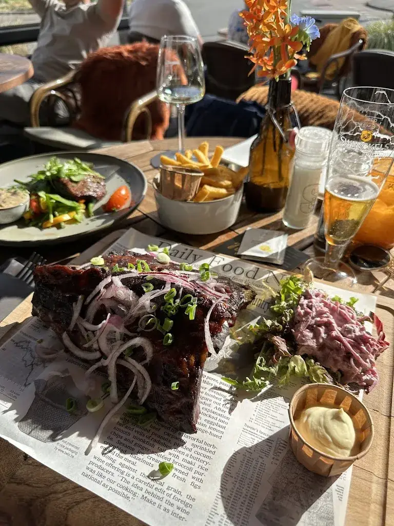 Toma Paulauskaite_Bij De Jongens Valkenburg_Valkenburg_review