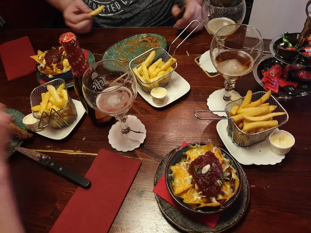 Daniël Okken_De Beurs Hoogeveen_Hoogeveen_recensione