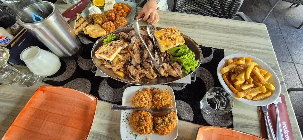 Menu_Santorini Restaurant_Doenrade_image_5