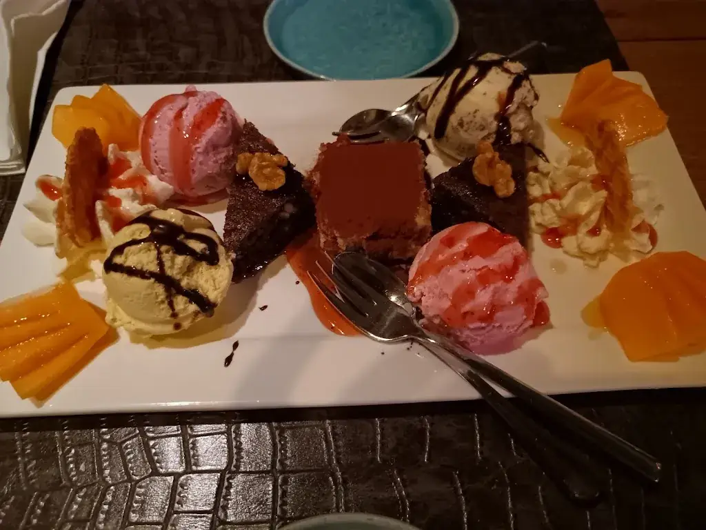 JG Koops_Restaurant Akropolis_Hoogeveen_review