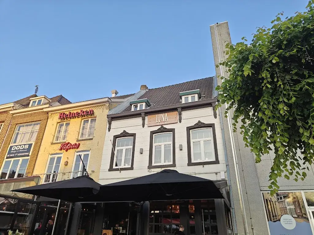 Oskar Vitlif_LUNA Eten & Drinken Sittard_Sittard_review