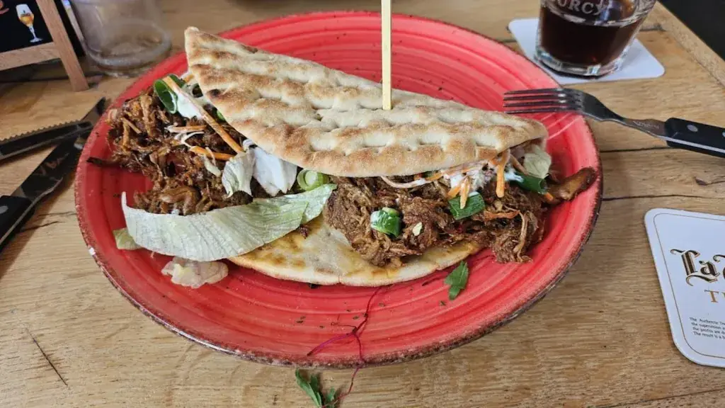 David “The mystery Guest” Illes_Brasserie De Trechter Ontbijt-Lunch & More !!_Sittard_review