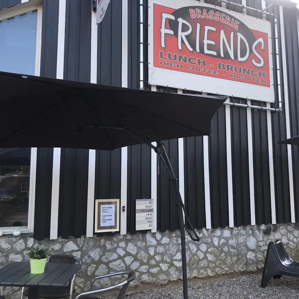 Brasserie Friends & IceJoy by Friends ❤️🍦_Bunde_slider_image_1