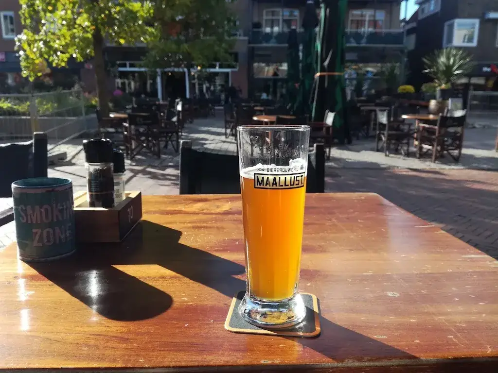 Andrei Paun_the Coffee Pot_Hoogeveen_review