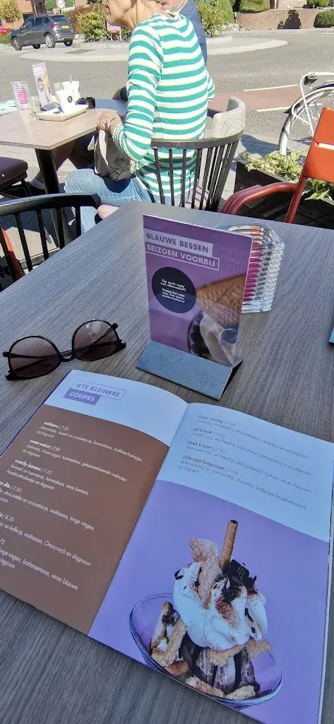 Menu_IJssalon Clevers Einighausen_Einighausen_image_4