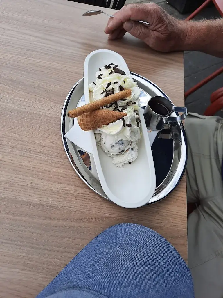 Menu_IJssalon Clevers Einighausen_Einighausen_image_9