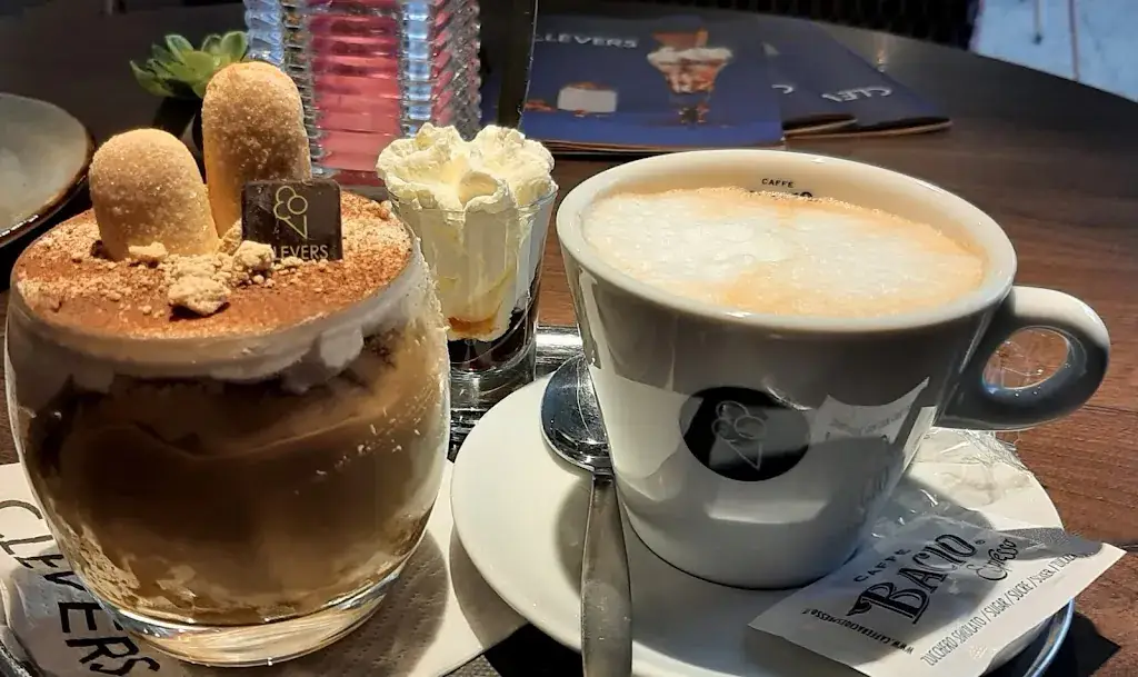 IJssalon Clevers Einighausen_Einighausen_slider_image_3