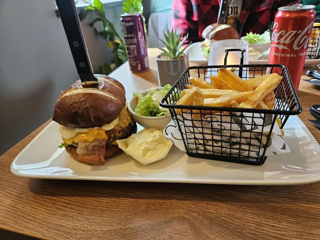 Michelle Andueza_Danny'S_Elsloo_review