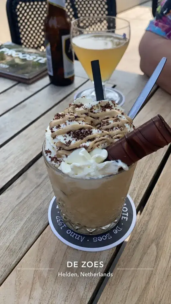 Tara Atmaca_De Zoes_Helden_review