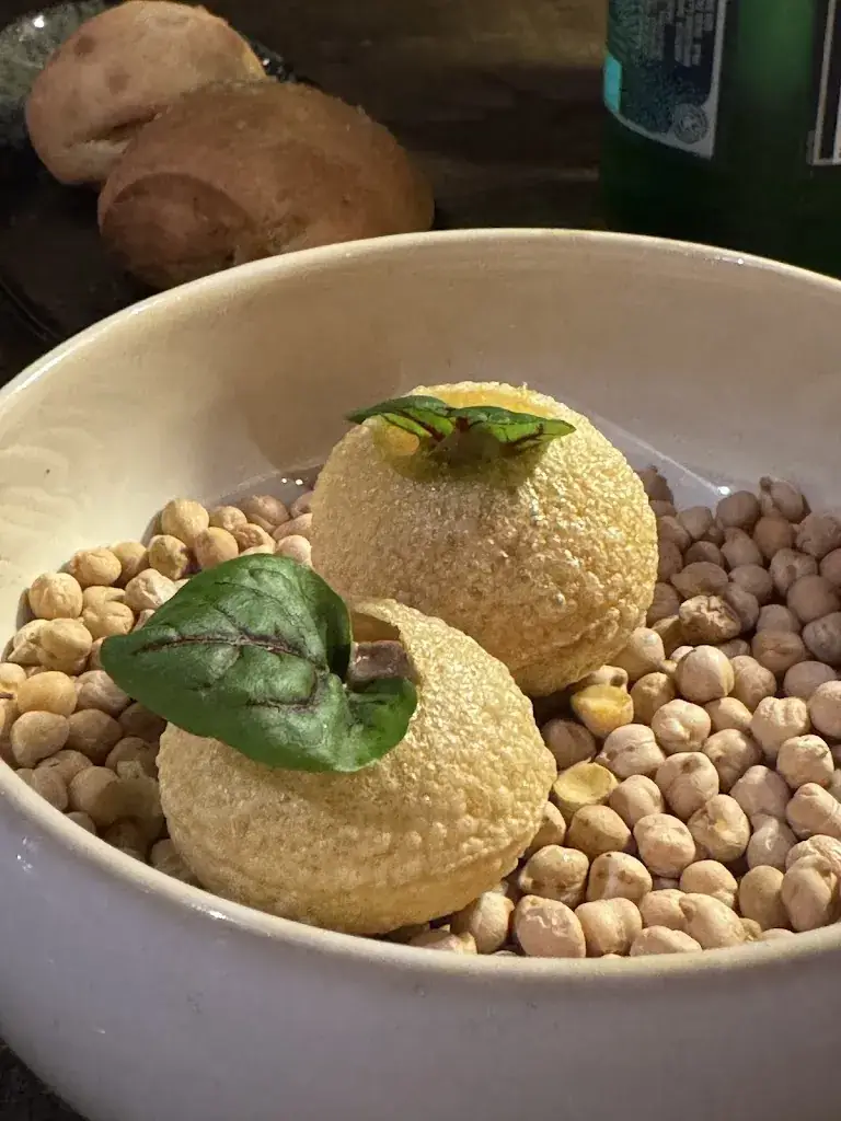 Justyna Zych_Gastrobar 9_Helden_review