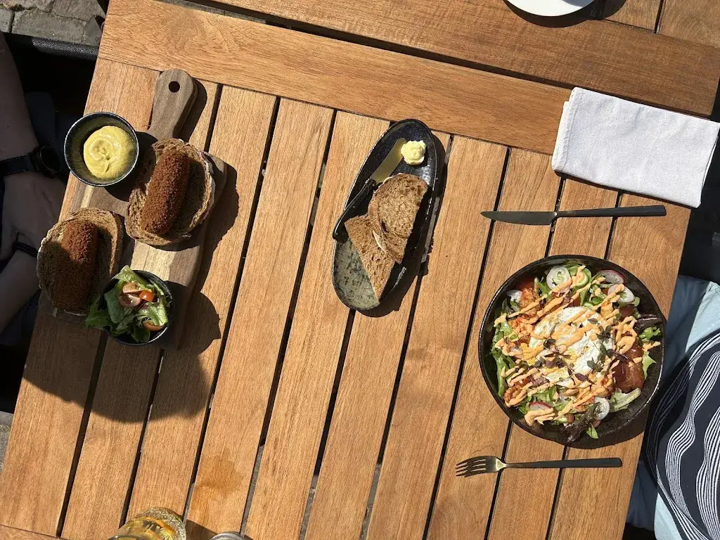 Marc Boscha_Gastrobar 9_Helden_review