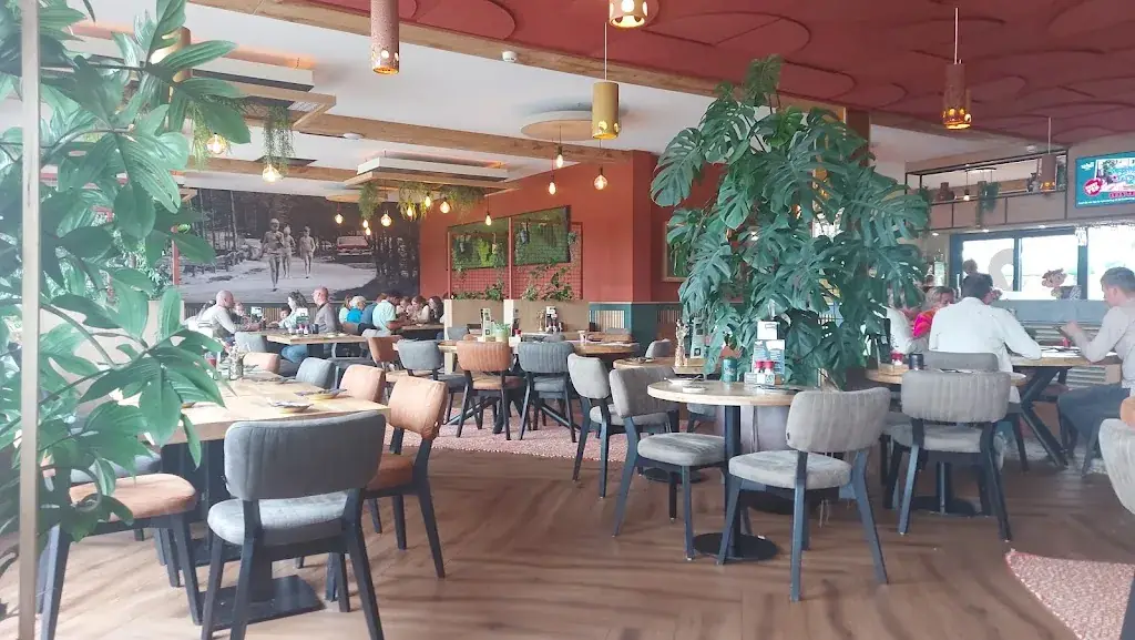Branie Helden restaurant in Helden