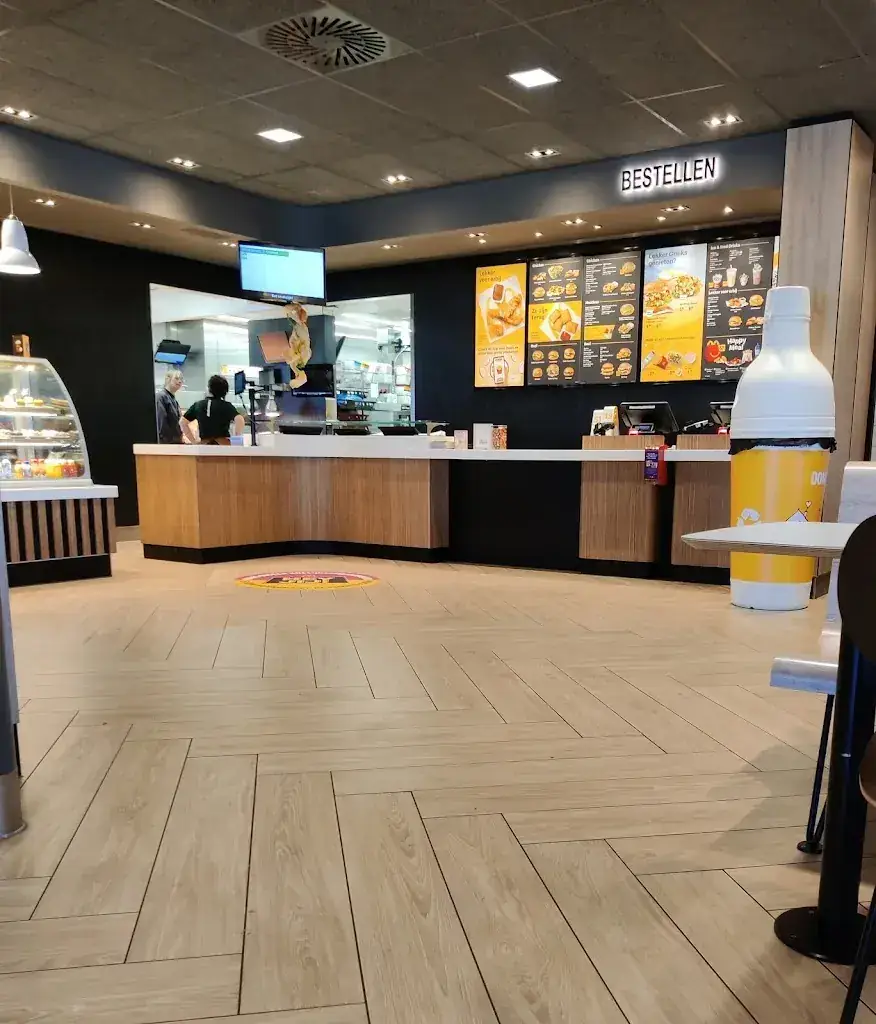 McDrive Nederweert restaurant in Nederweert