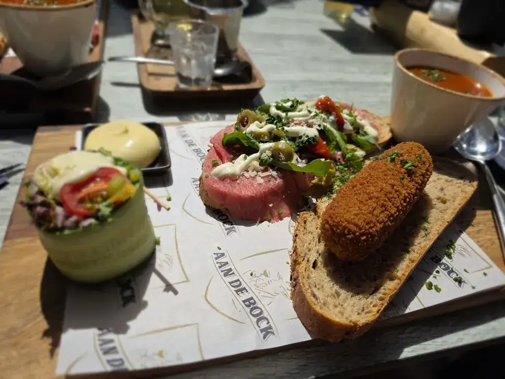 Jean-Louis Janssen_Aan de Bock_Geleen_review