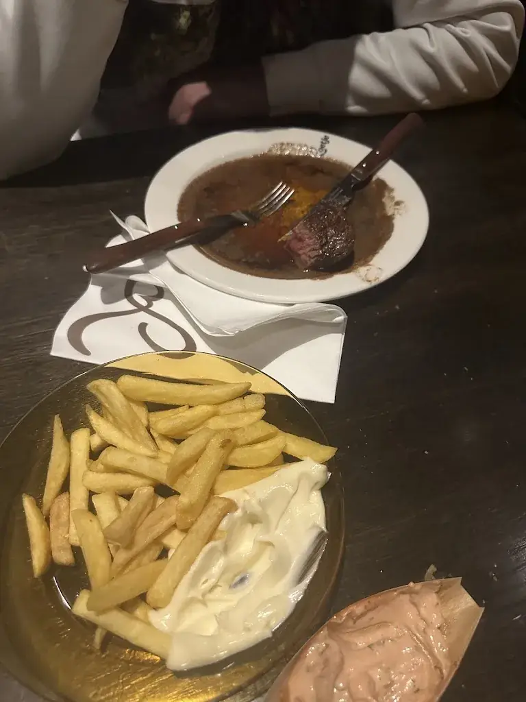 Mohamad Esmael_Loetje_Paterswolde_review