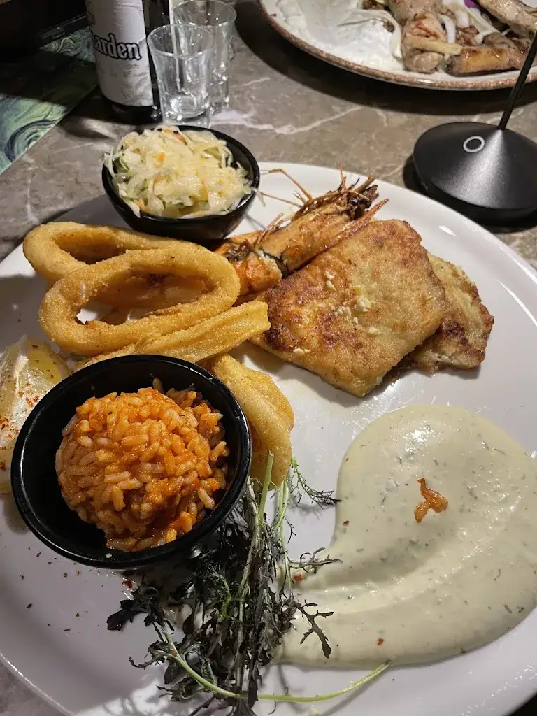 Veronica Campos_Akropolis Restaurant_Geleen_review