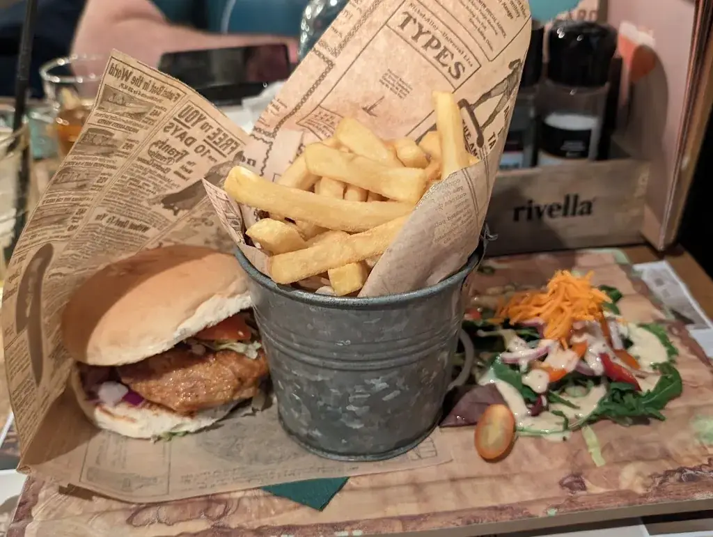 Laura Macaroni_Canadian Corner_Brunssum_review