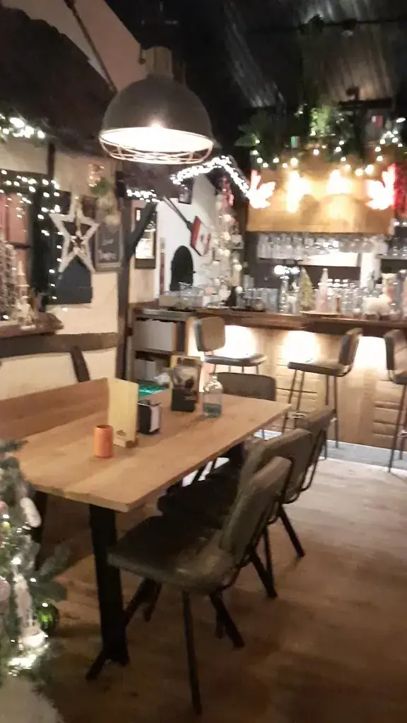 Canadian Corner_Brunssum_slider_image_2