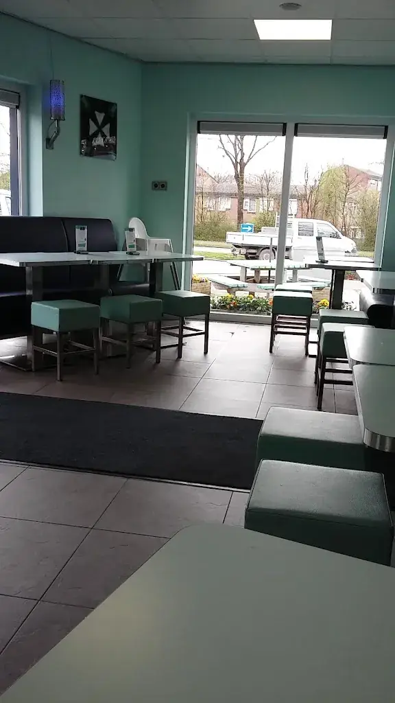 Snack Drive In_Brunssum_slider_image_2