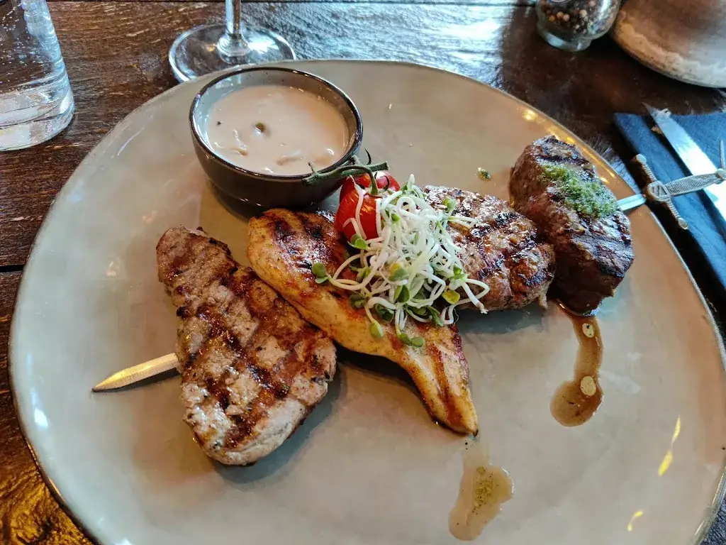 Menu_Eten&Drinken 'Kom Maar Binnen'_Roden_image_1