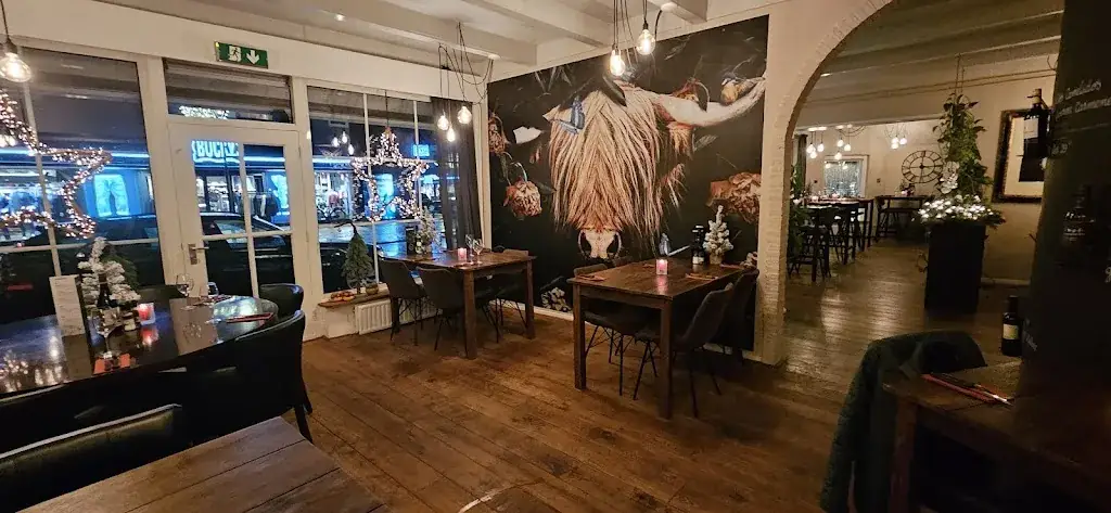 Eten&Drinken 'Kom Maar Binnen' restaurant in Roden