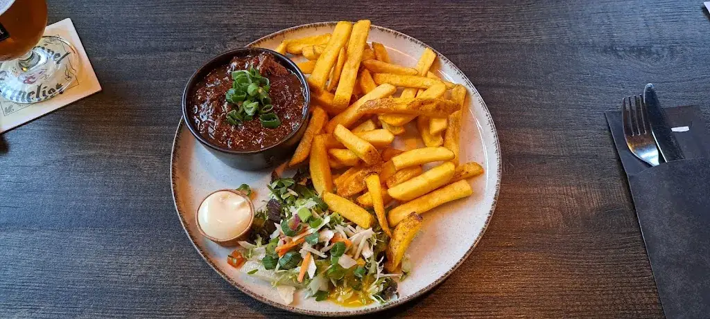 Bart Peeraer_Café Aurora_Grevenbicht_review