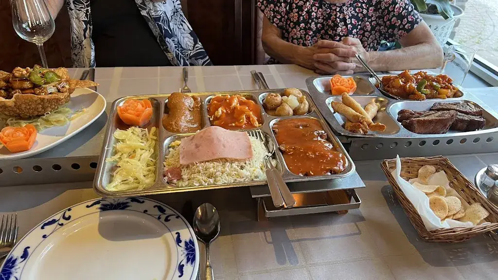 Chinees-Indisch Specialiteiten Restaurant Peking restaurant in Papenhoven