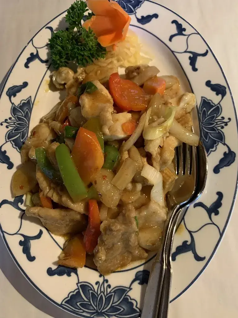 Chinees-Indisch Specialiteiten Restaurant Peking_Papenhoven_slider_image_2