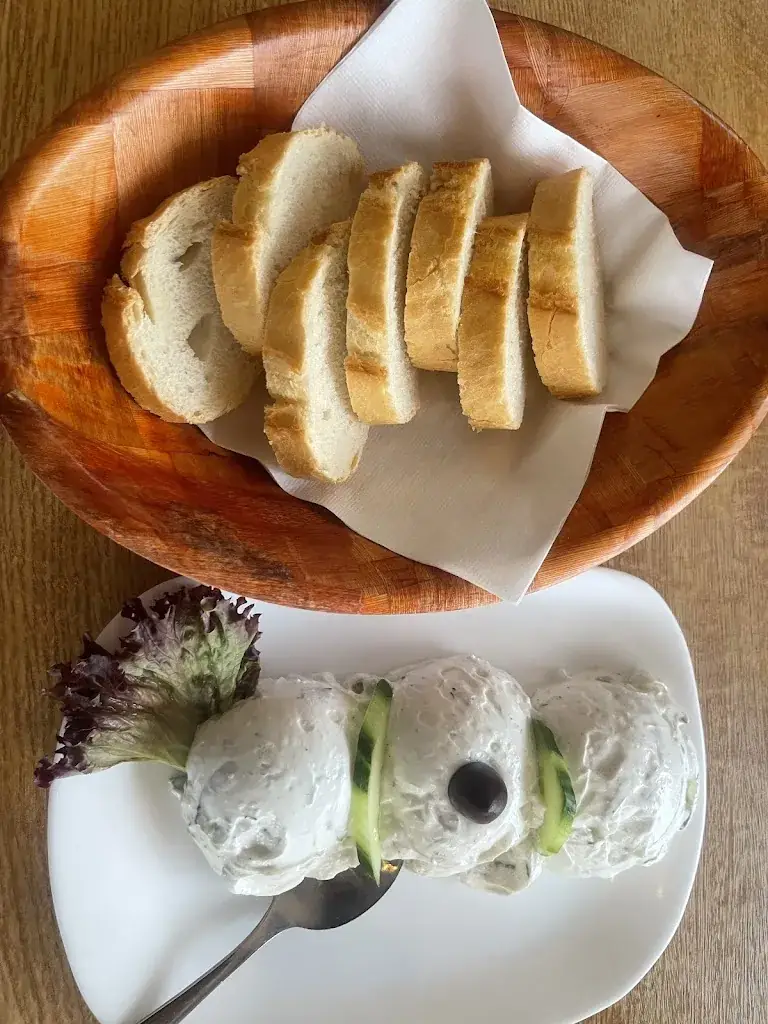 Pris Soo_Grieks restaurant Meteora_Haelen_review