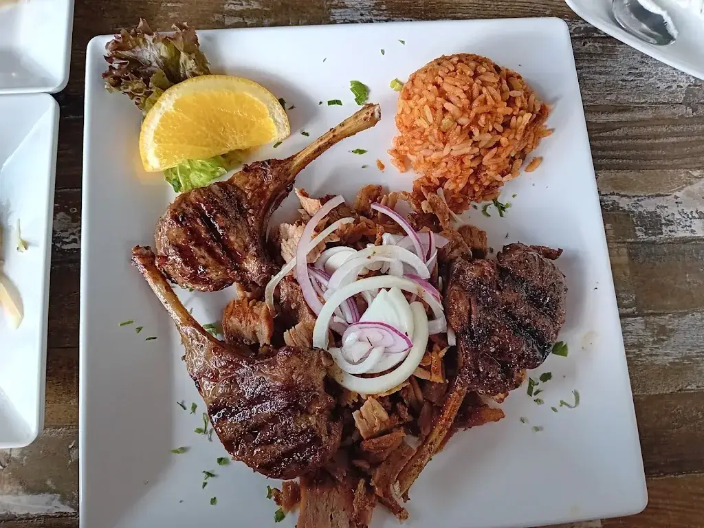 Justyna_Grieks restaurant Meteora_Haelen_review