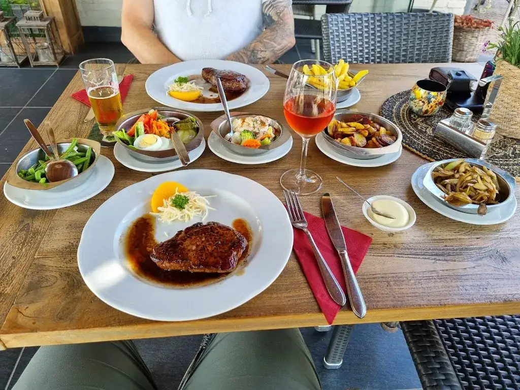 Menu_Café Restaurant Feyenoord_Nunhem_image_9