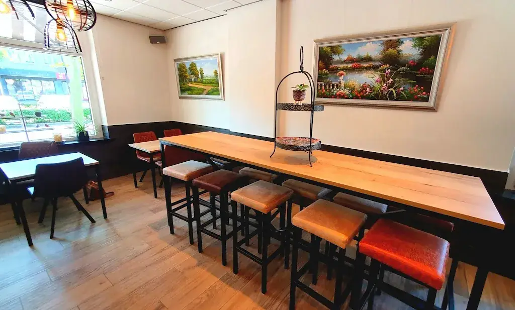 Eethuis 't Haantje restaurant in Haelen