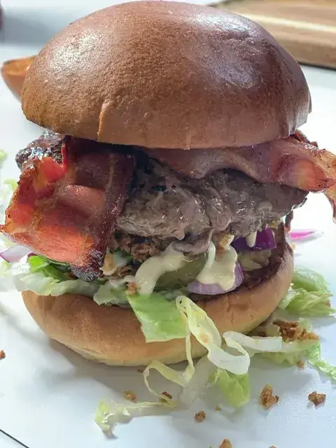 Menü_Henry's Burgers_Nieuw-Roden_Bild_6