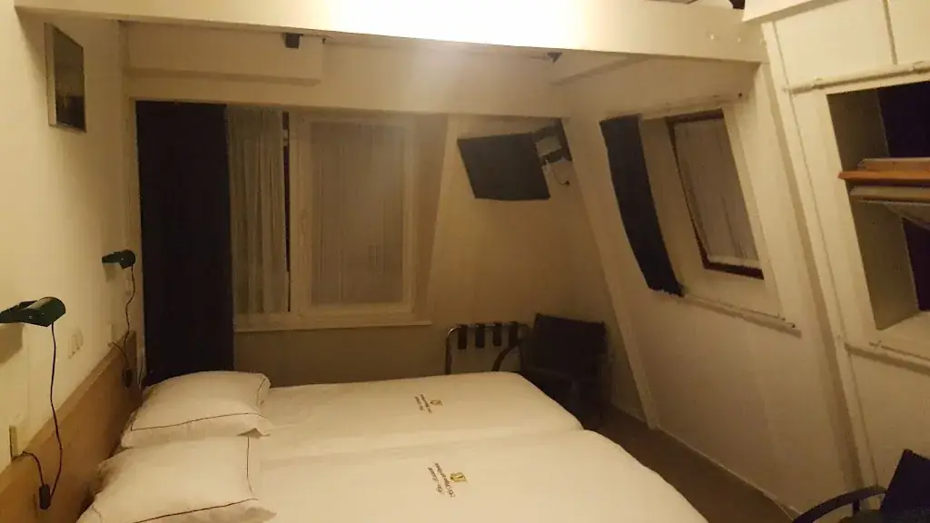 SLAVA ISURE_Restaurant Het Wapen van Drenthe_Roden_review