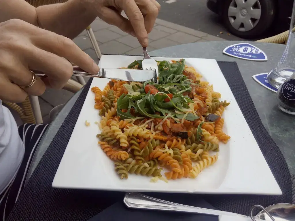 Menu_Happerij & Tapperij De Dragonder_Gennep_image_2