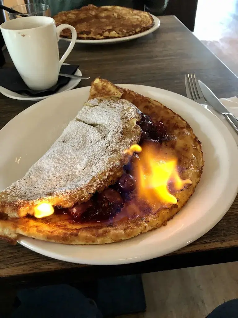 June Koster_Pannenkoekenrestaurant Den Tol Plasmolen_Plasmolen_review