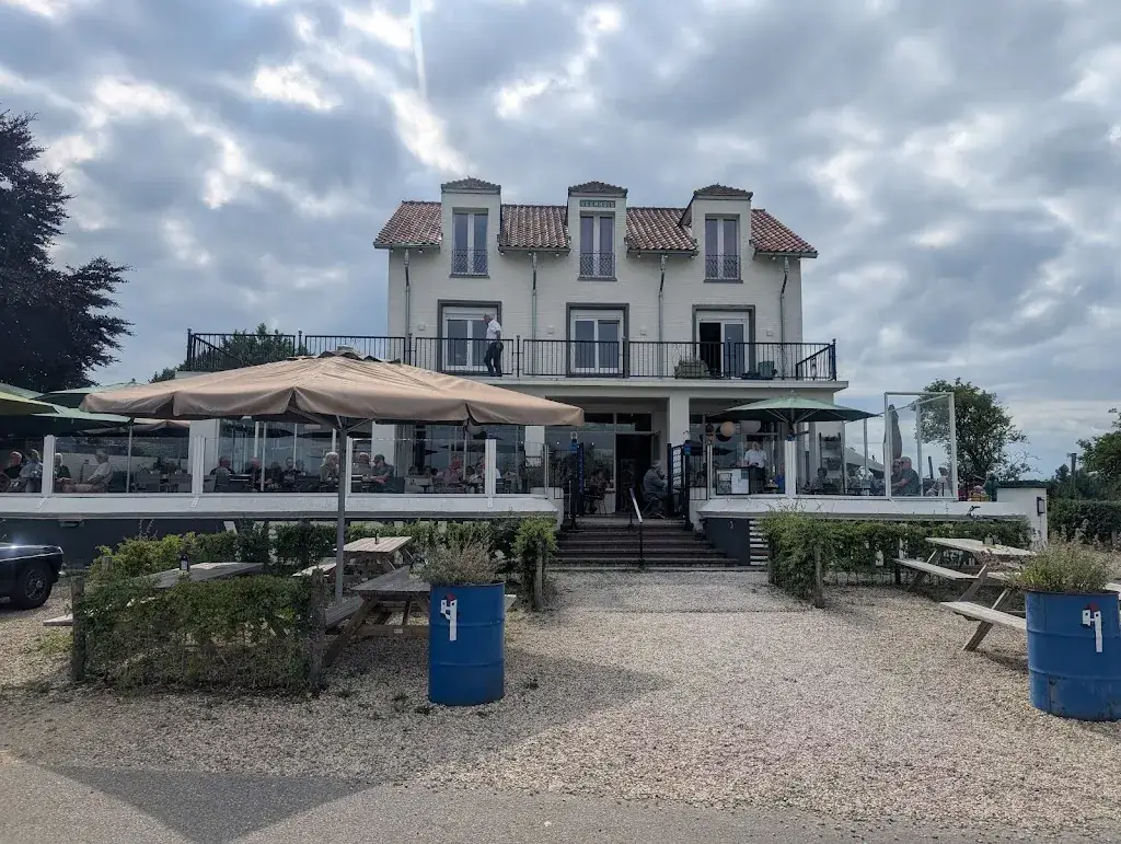 Sander Hoogendoorn_Het Veerhuis Oeffelt_Oeffelt_review