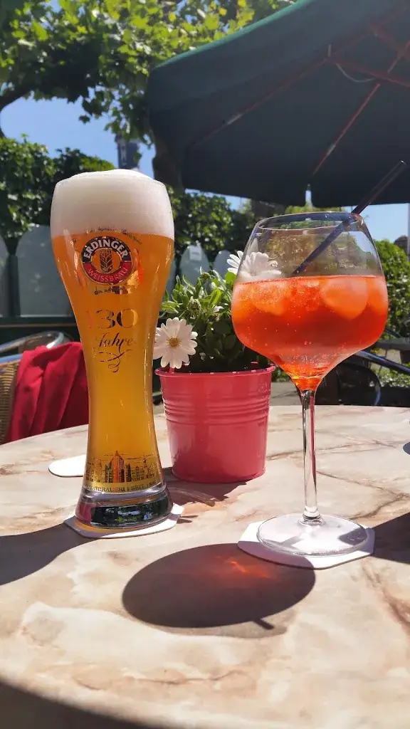 Menu_De Holle Eik; Zalencentrum, Eetcafé_Valkenburg_image_8