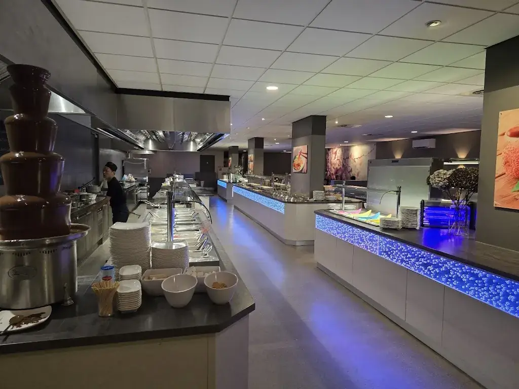 Jin Poo Wok_Hulsberg_slider_image_3