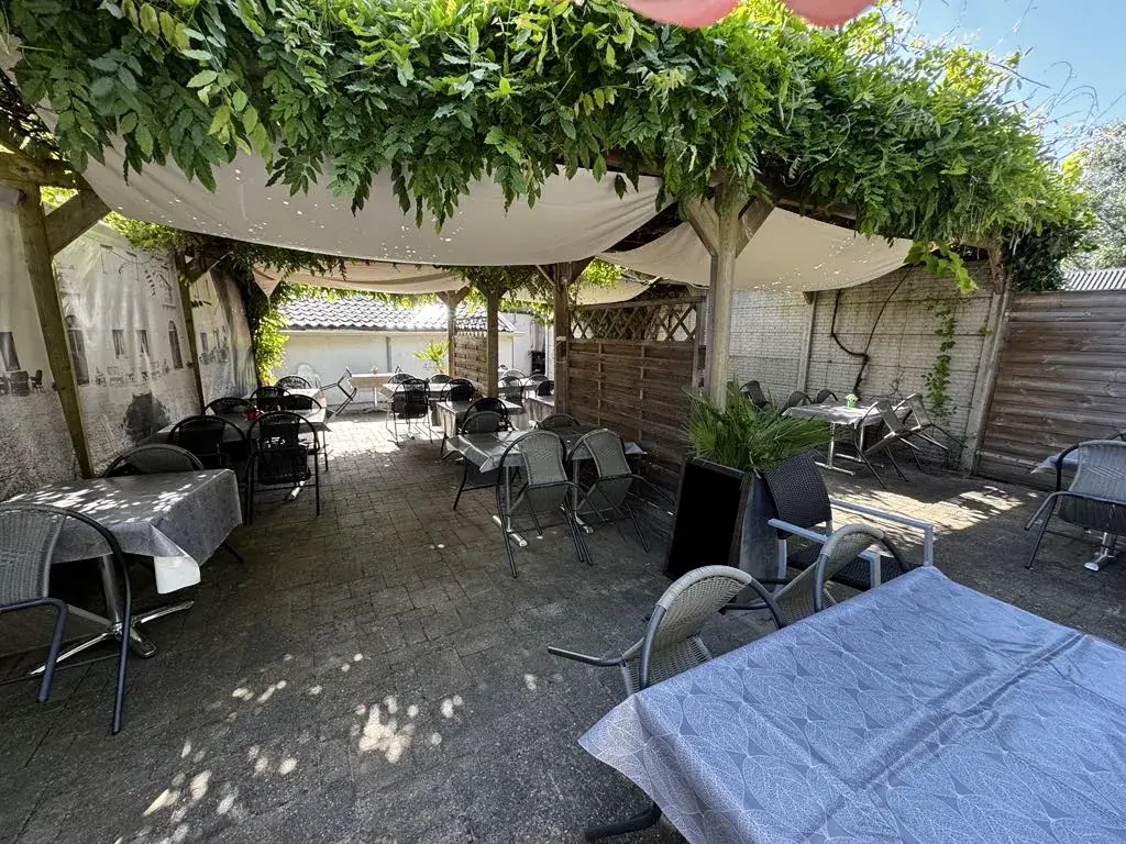 En Famille Pizzeria Peize restaurant à Peize