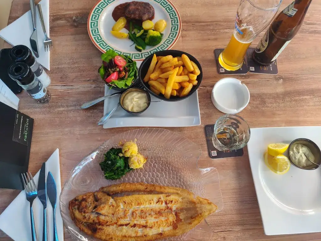 samara RosendoMachado_Eetcafe Poort van Cleve_Grave_review