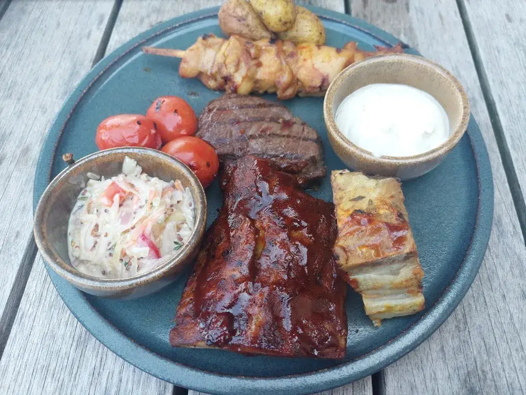 Menu_Restaurant HOOM_Urmond_image_1