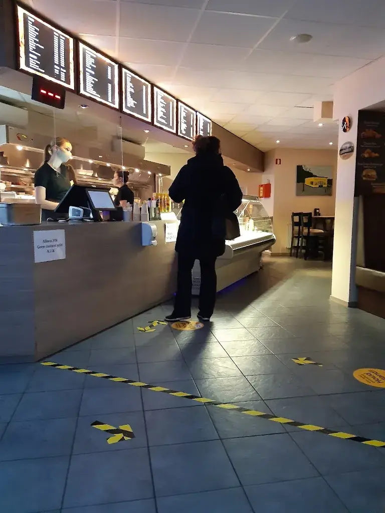 Friterie Kunderkruis_Voerendaal_slider_image_3