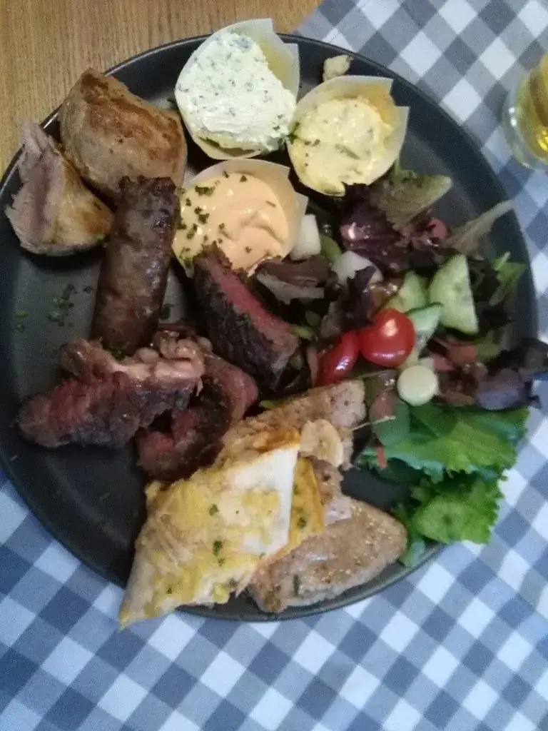 Menu_Brasserie 't Hert va Woabich_Landgraaf_image_3