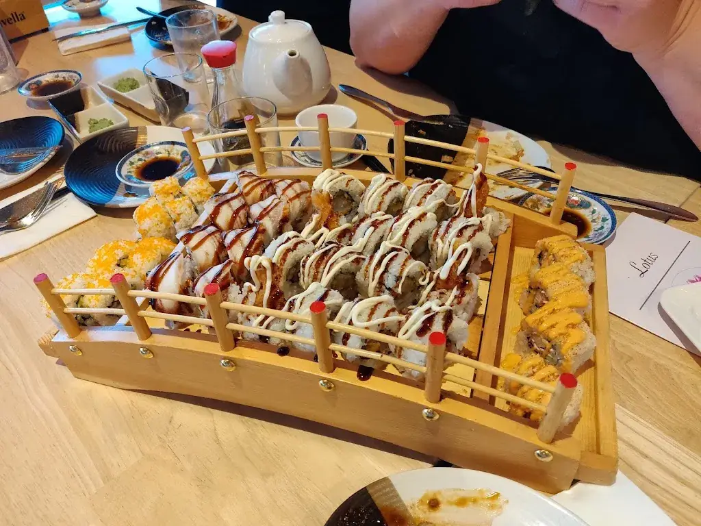 Maurice Pradel_Lotus_Landgraaf_review