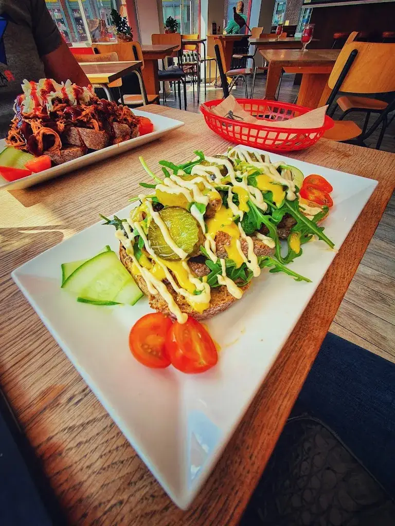 PhaFai Intharasin_Rudy's_Landgraaf_review