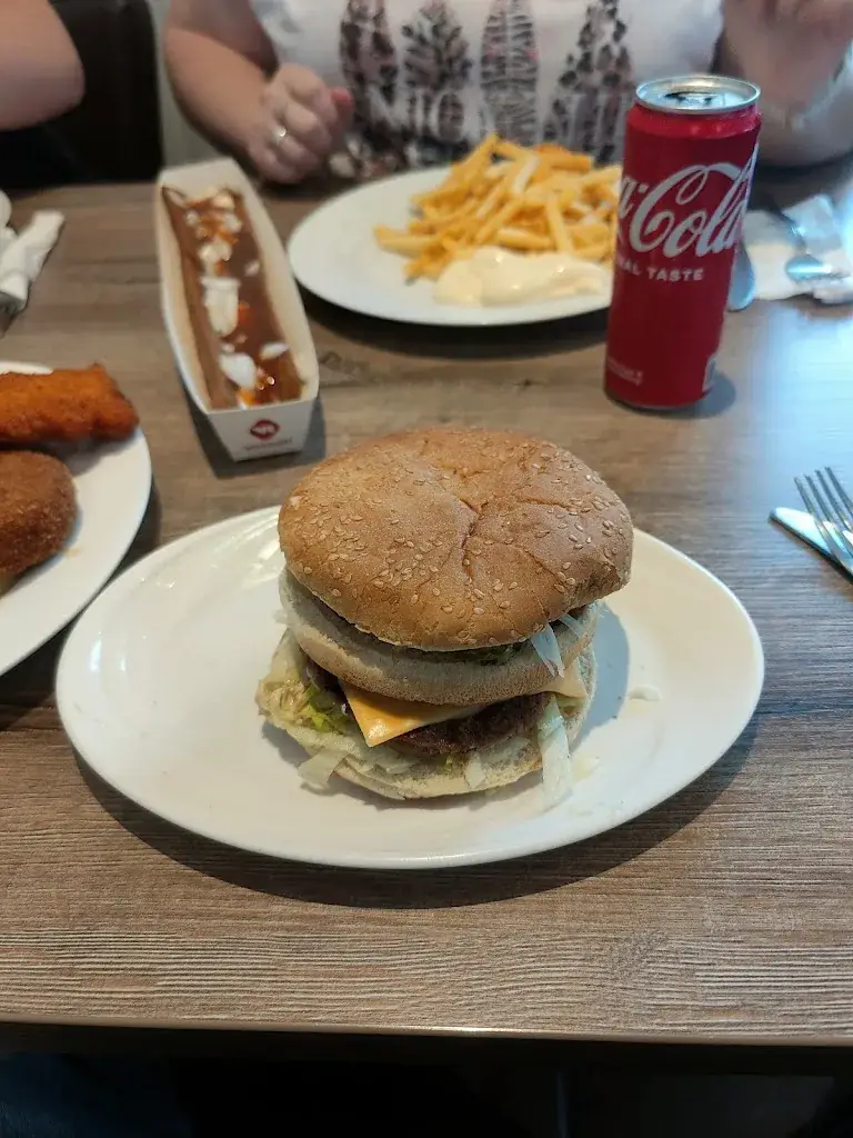 Menü_Cafetaria Het Eethuisje_Horst_Bild_4