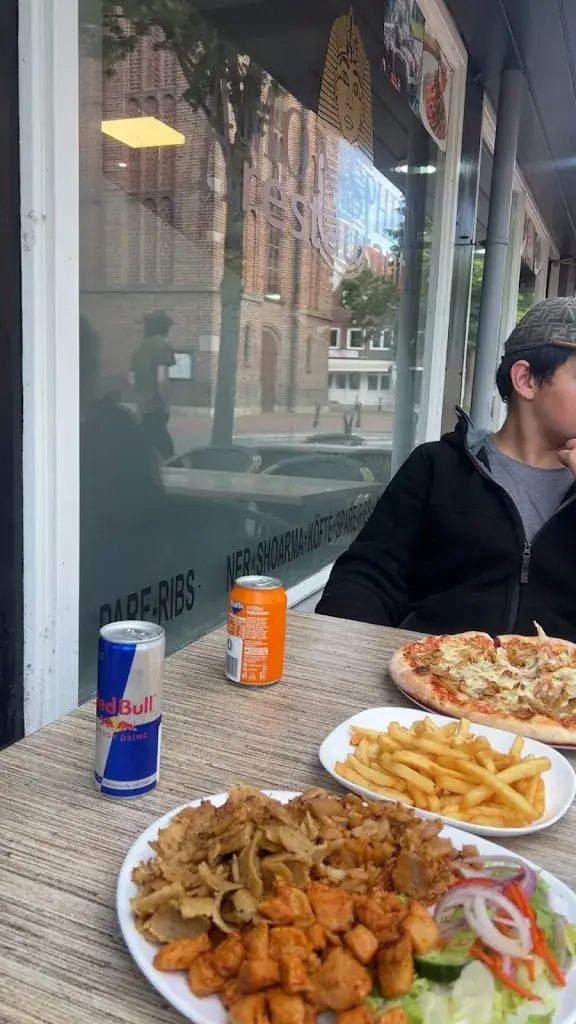 aliyah hadri_amon sphinx sevenum_Sevenum_review