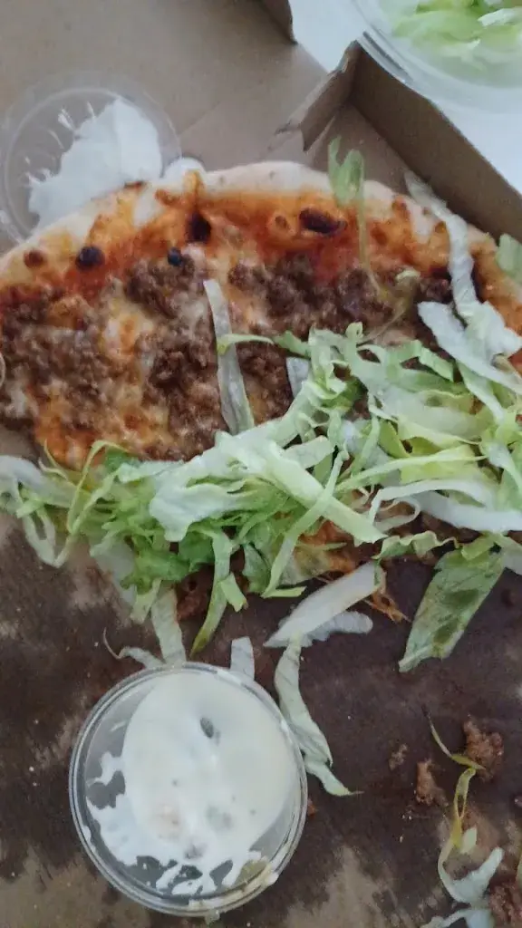 rivano goes wild in urbex_Armin's grill_Landgraaf_review