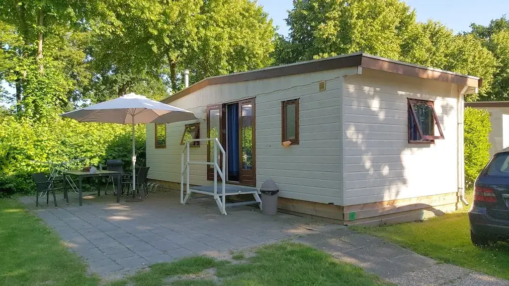 Karin De Winter_Restaurant 'Bei os op de Camping'_Landgraaf_review